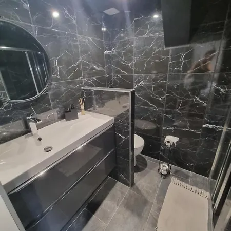 ベッド・アンド・ブレックファスト Maison Centre Avec Jardin